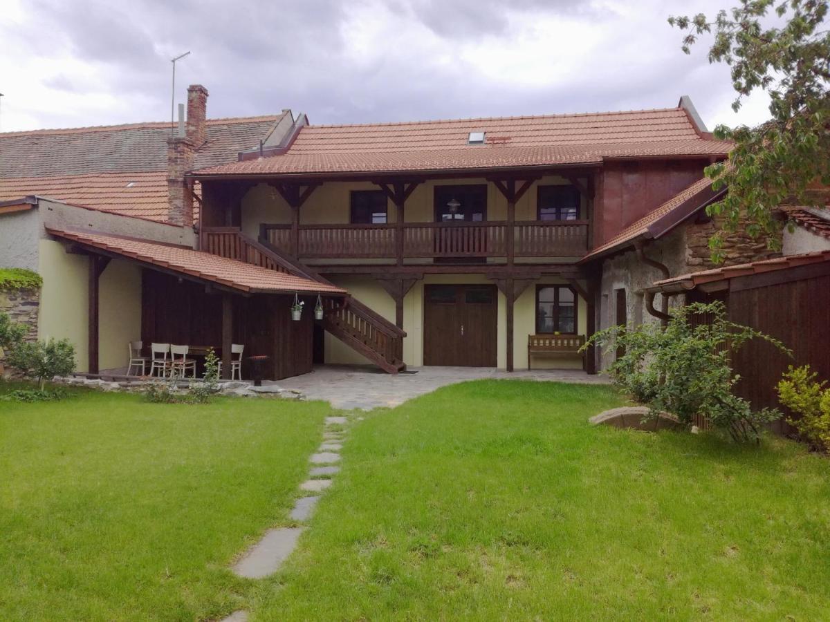 Na Letnim byte Kouřim Zewnętrze zdjęcie